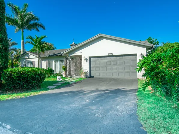 4507 Norfolk Island Pine Drive, Tamarac, FL 33319