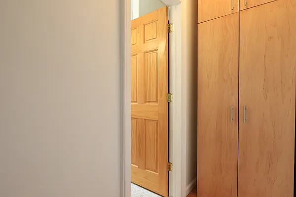 Rented by Douglas Elliman | media 33