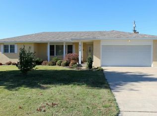 2204 S Brownell Ave, Joplin, MO 64804