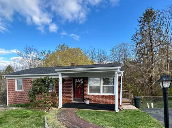 282 Berry St, Orange, VA 22960