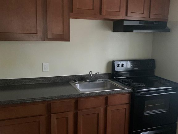 2nd image of 201 Chandler Dr APT 14D