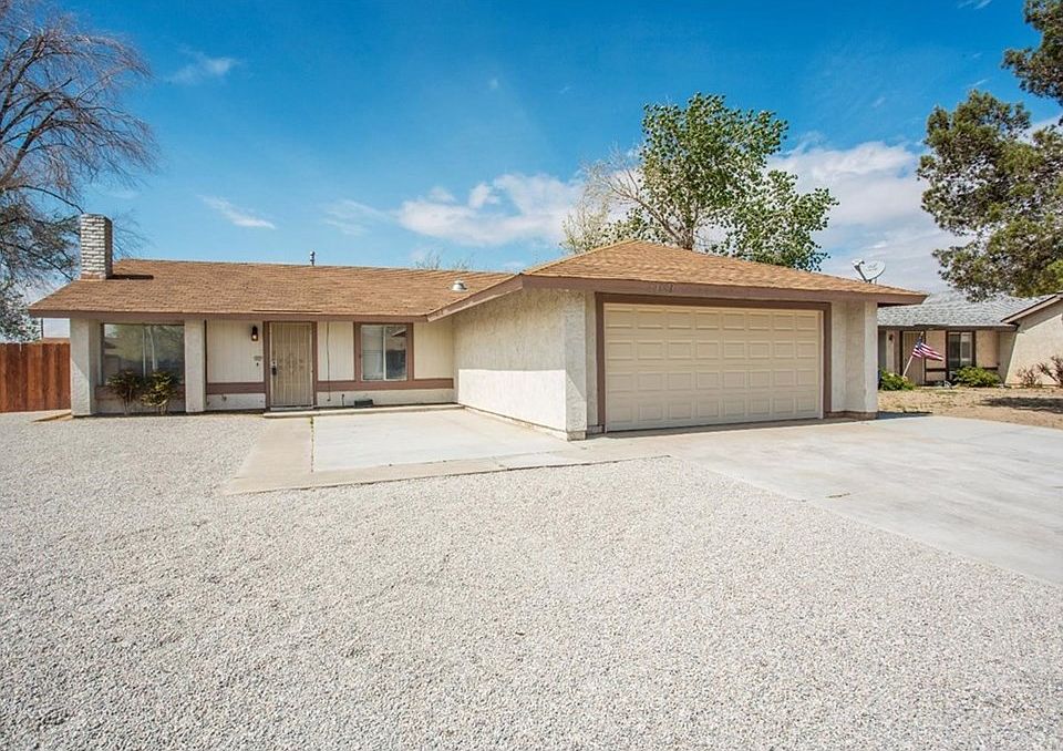 1st image of 13593 Arroyo Dr