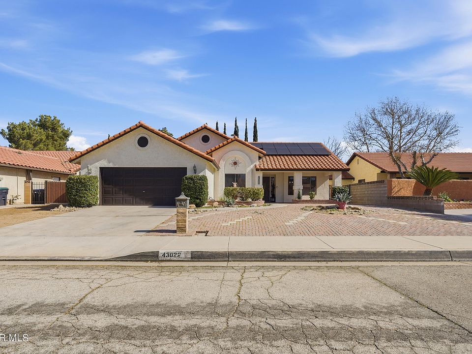 1st image of 43022 Sachs Dr