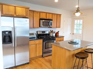 61 Cleveland St #2, Arlington, MA 02474