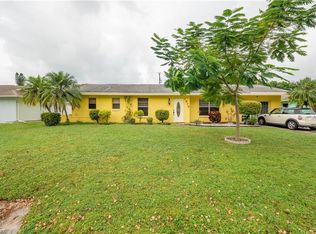 1375 Torreya Cir, North Fort Myers, FL 33917