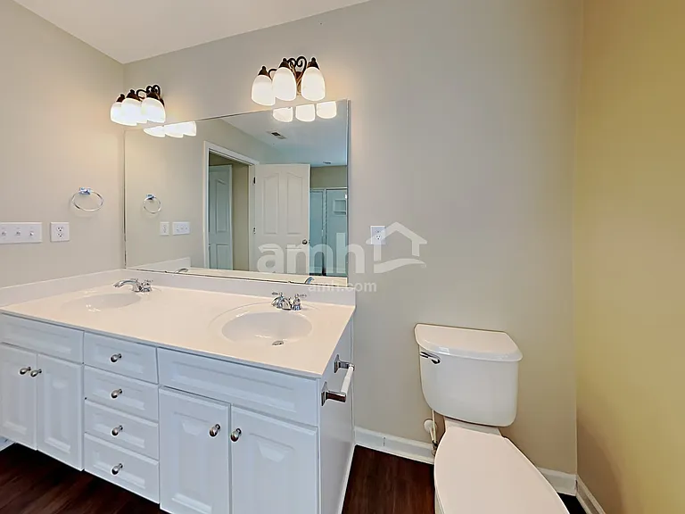 864 Brookdale Ln — Photo 17