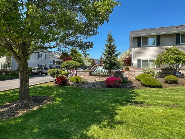 357 Glen Creek Rd NW APT 44, Salem, OR 97304