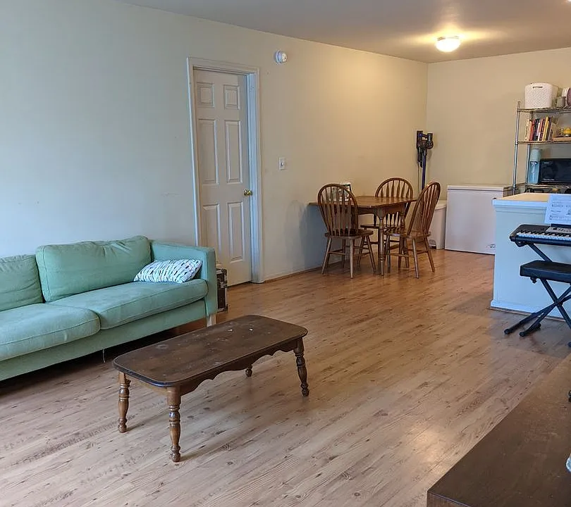1273 Millpond Rd