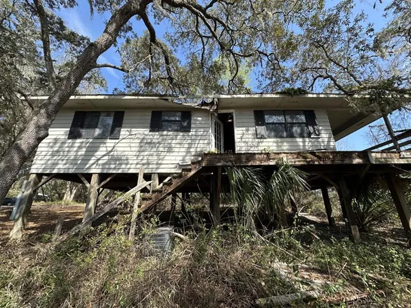 10630 NE 207th Ln, Fort Mc Coy, FL 32134