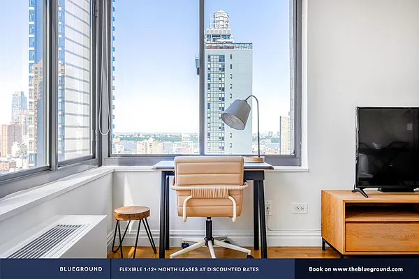 Rented by The Blueground | media 7