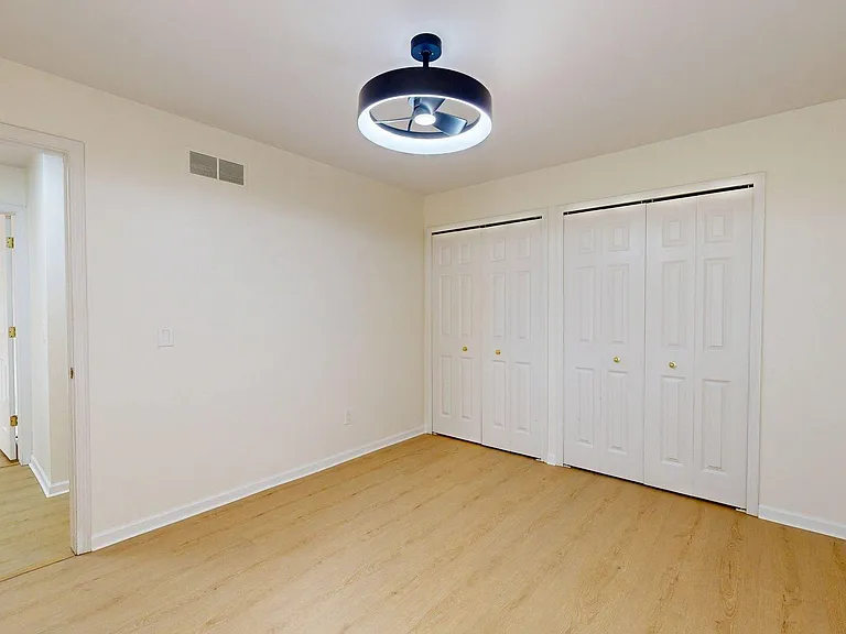 2812 Barclay Way — Photo 16