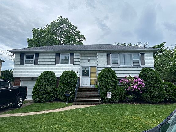 2nd image of 540 Chamberlin St