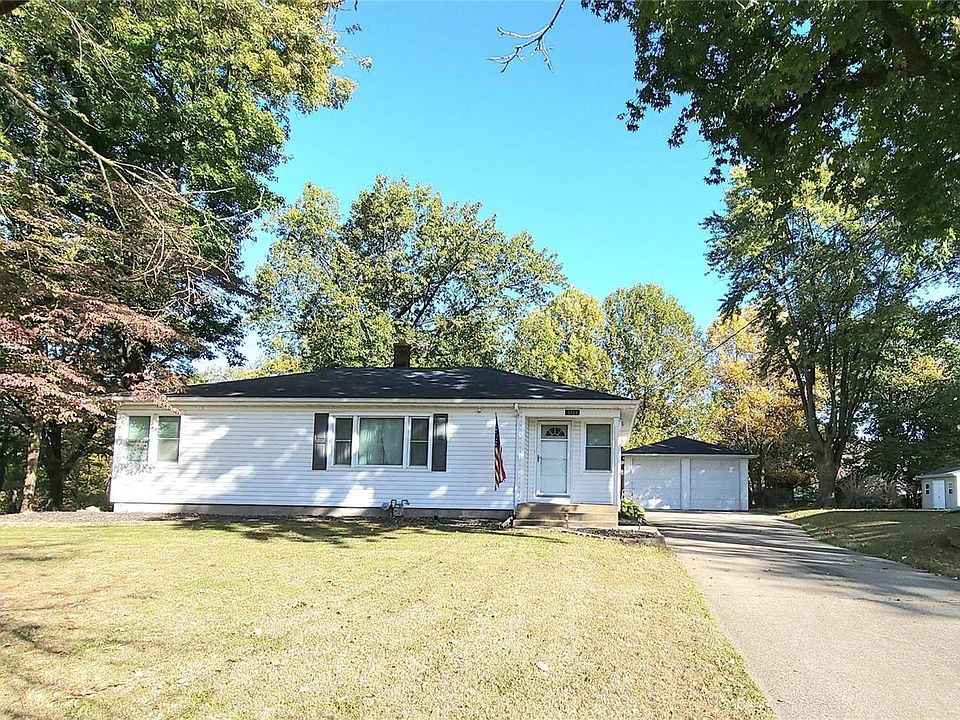 1st image of 1333 Lee Dr