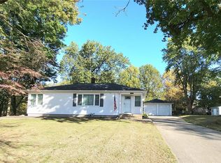 1333 Lee Dr, Edwardsville, IL