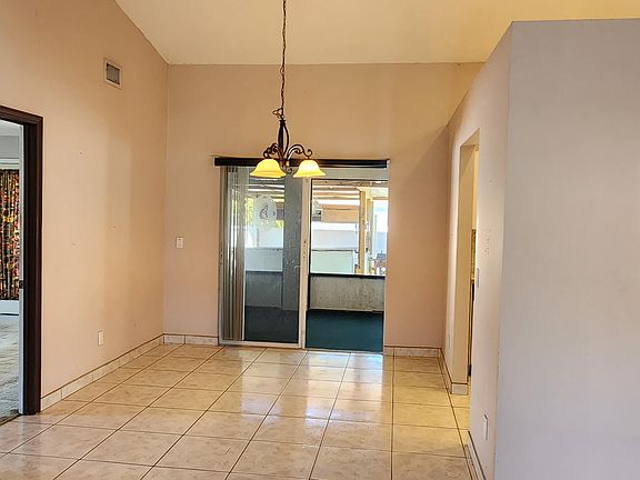 5th image of 8403 SE Pettway Street