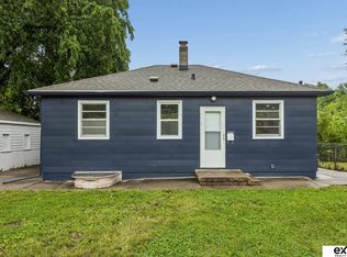 4034 Browne St, Omaha, NE 68111