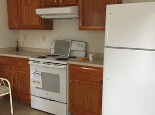 24 Coit St, Norwich, CT 06360