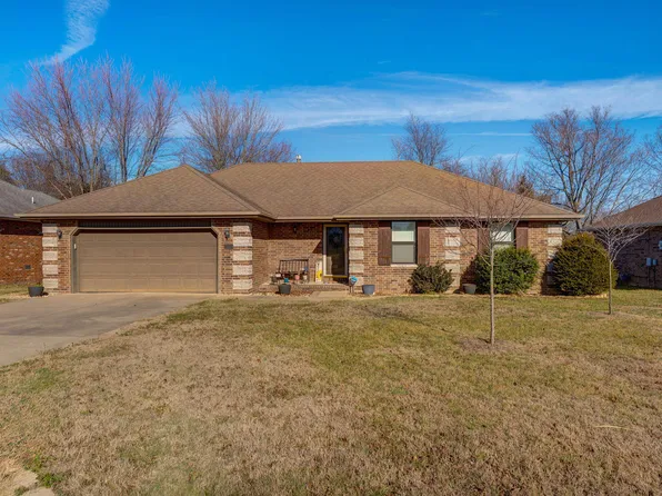 3569 W Cardinal Drive, Springfield, MO 65810