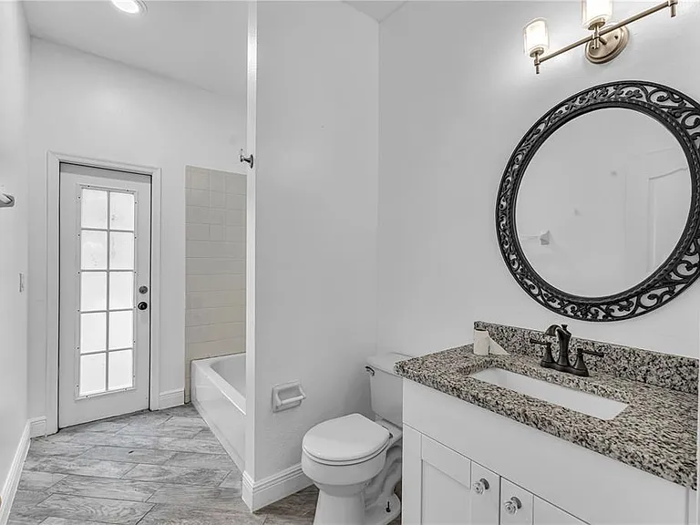 2031 Wintermere Pointe Dr — Photo 16