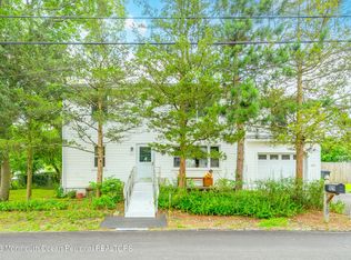 929 Linden Ave, Brick, NJ 08723