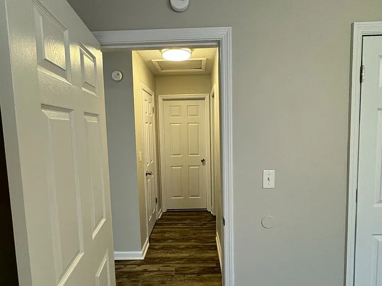 2311 Walden Dr #E1 — Photo 11