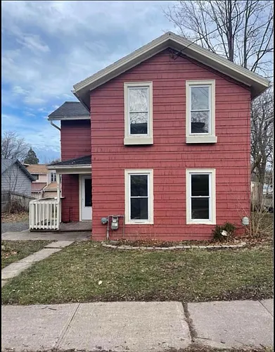 47 Spring St Photo 1