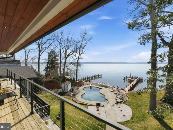 6057 River Dr, Lorton, VA 22079