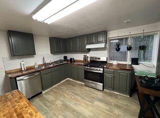 2907 Turnagain St #B, Anchorage, AK 99517