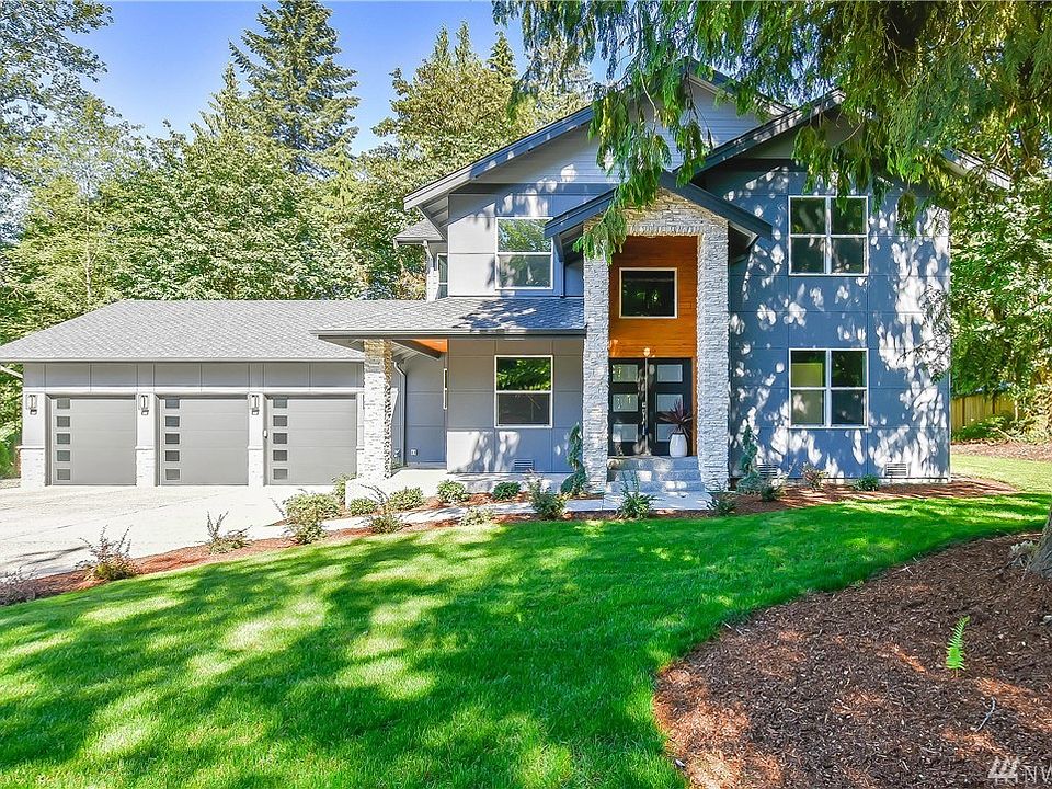 1st image of 18120 228th Ave NE