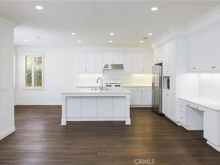 37 Larkfield — Photo 13