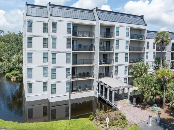 34 S Forest Beach Dr APT A18, Hilton Head Island, SC 29928