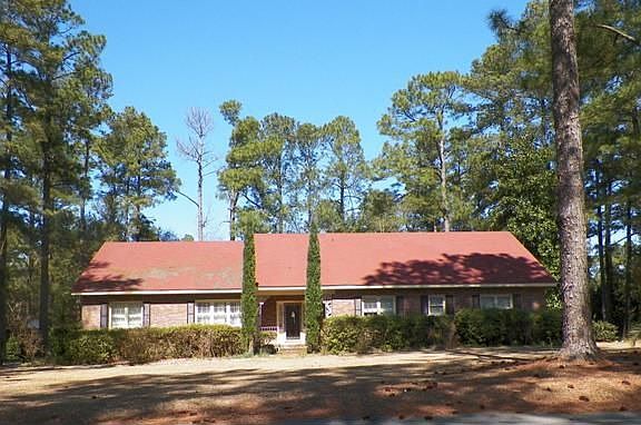 2nd image of 645 Wells Dr