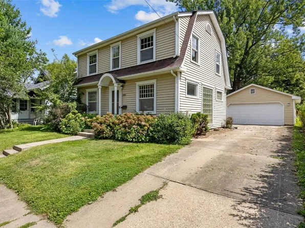 416 S 7th Ave, Iowa City, IA 52245