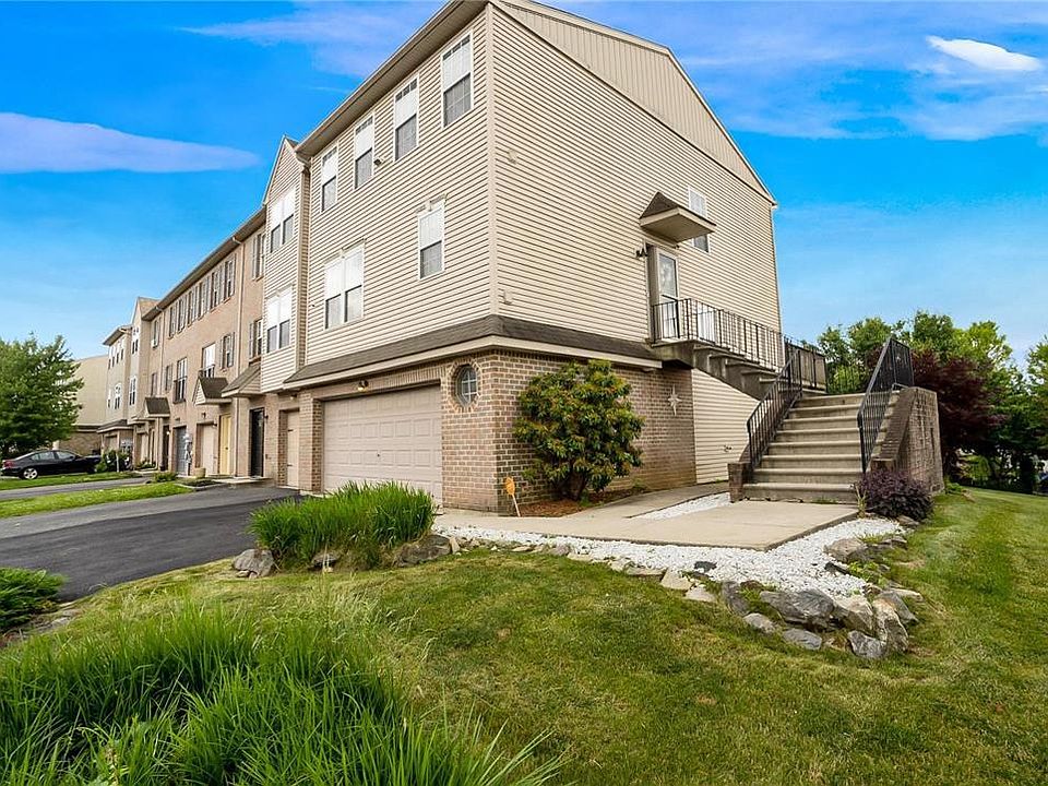 1st image of 2535 Gillian Ln