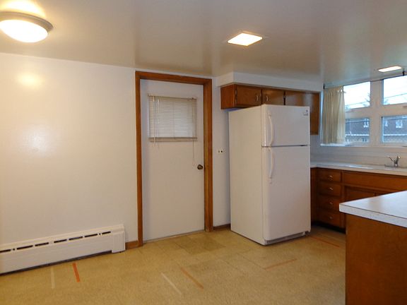3rd image of 247 Burchell Ave #0