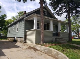 511 McAras Ct, Flint, MI 48504