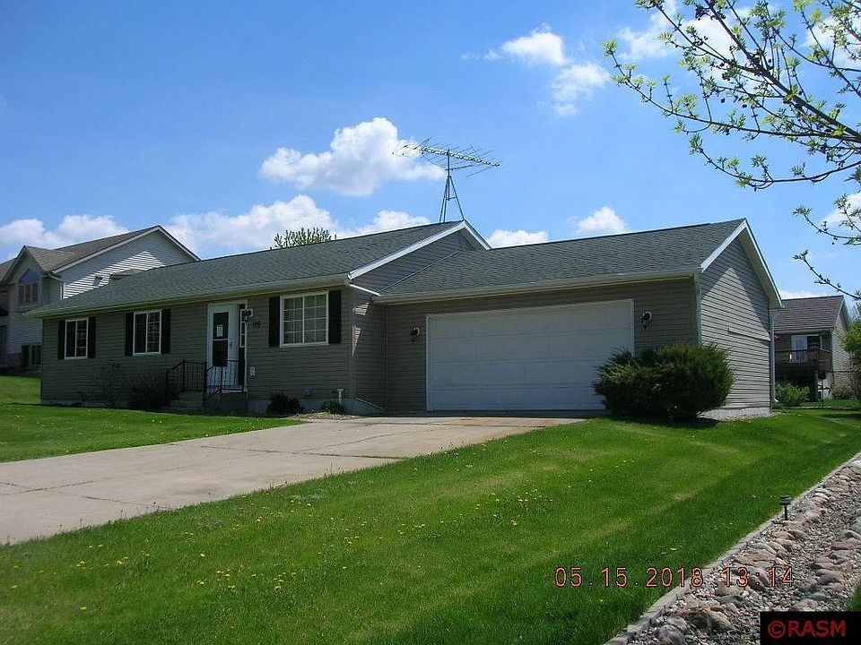 1st image of 109 Savanna Ln