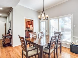 10421 High Hollows Dr APT 111, Dallas, TX 75230