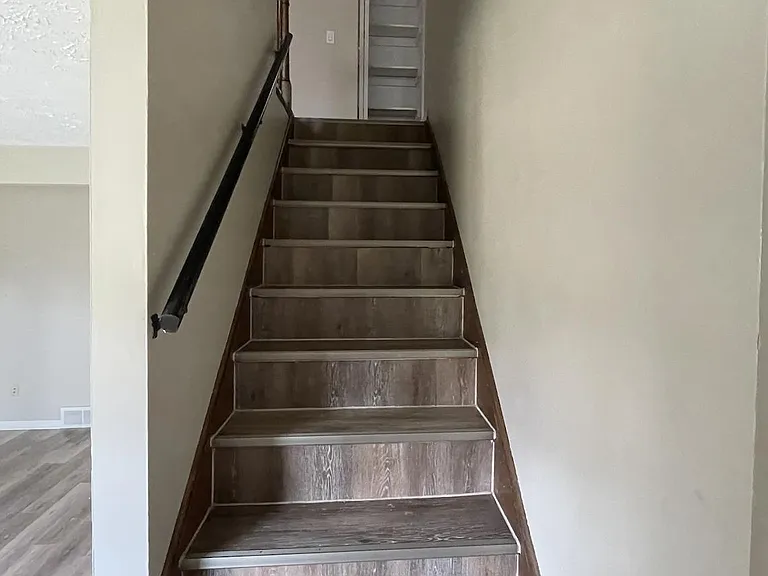 1837 Clearbrook Rd NW — Photo 9