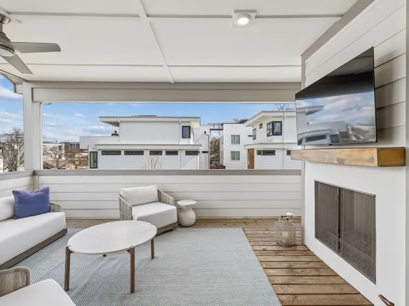 1004 14th Ave S, Nashville, TN 37212