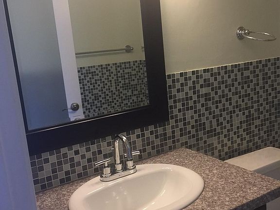 4th image of 1440 Hi Point St #203