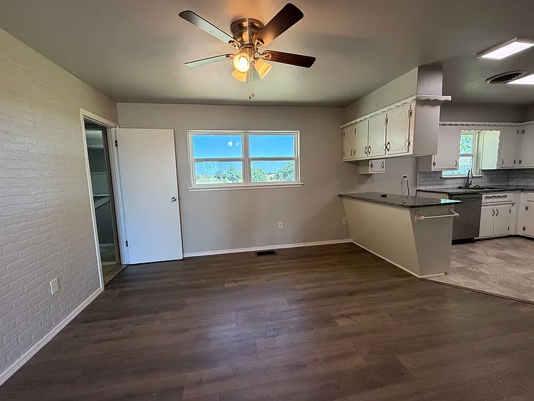5150 W Camp Dr — Photo 7