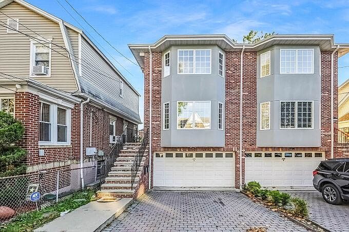1st image of 386A Park Ave