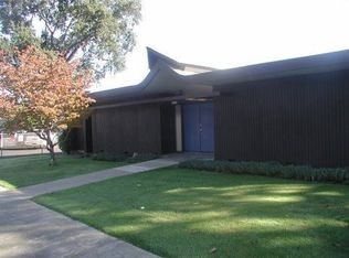 915 S Dora St, Ukiah, CA 95482