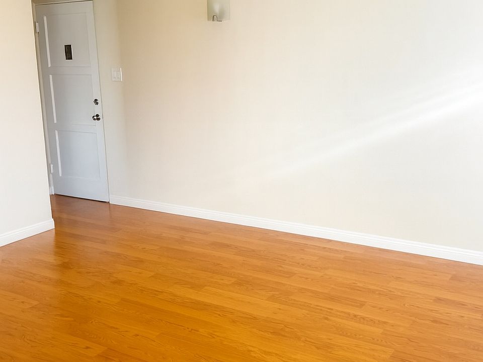 1st image of 1153 N Vista St APT 7