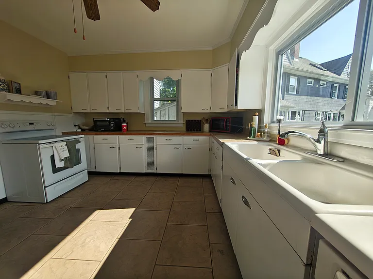 67 Bancroft Park #1 — Photo 9