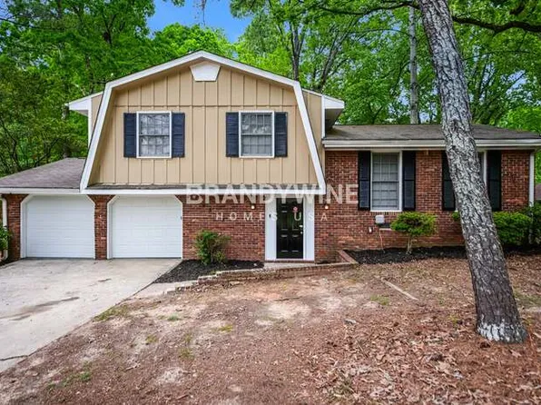 5515 Scofield Rd, Atlanta, GA 30349