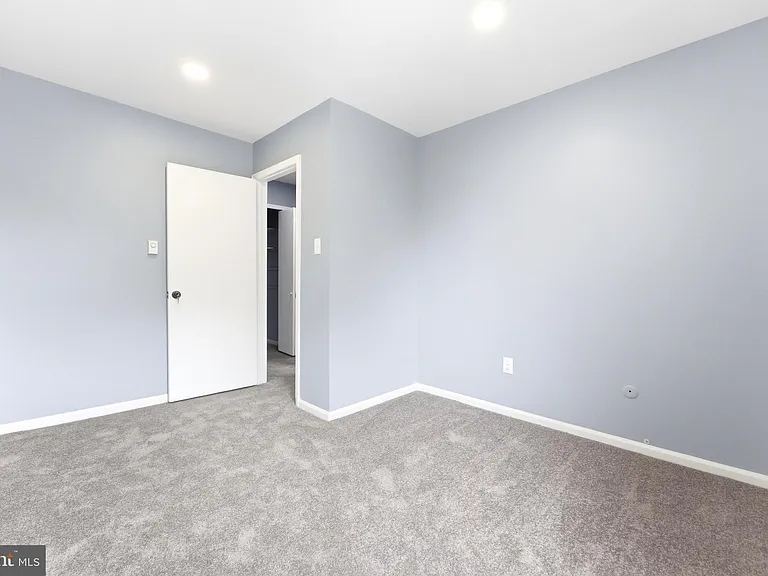 79 Edinshire Rd — Photo 15