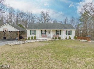39997 Mrs Graves Rd, Mechanicsville, MD 20659