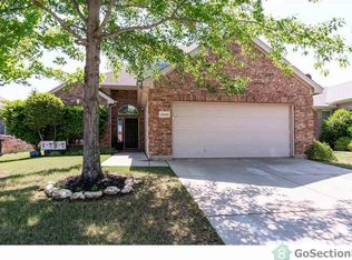 2828 Muskrat Dr, Fort Worth, TX 76244